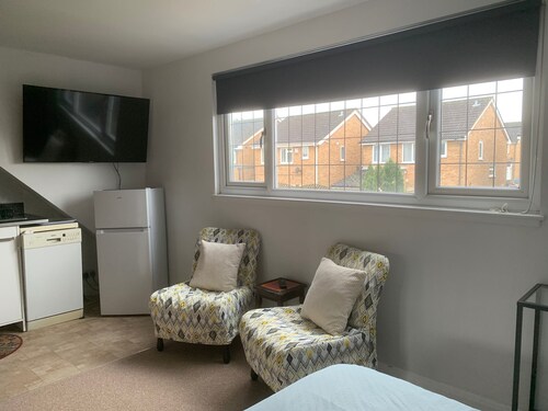 Modern Studio Flat in Bexleyheath