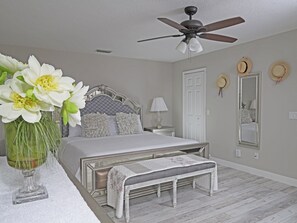 3 bedrooms, iron/ironing board, travel crib, WiFi