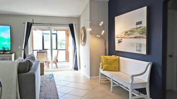 Smart TV, video games, books