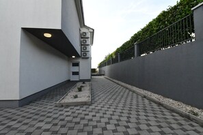 Villa (Superior Four Bedroom Villa with Priv) | Exterior