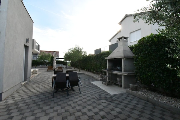 Villa (Deluxe Four Bedroom Villa with Sea Vi) | Außenbereich