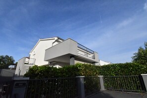 Vila (Classic Four Bedroom Villa with Sea V) | Eksterior