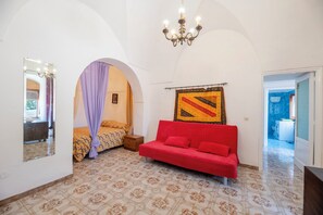 2 bedrooms, bed sheets