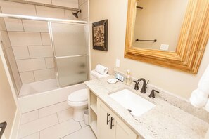 Bathroom - The Valley (Vicksburg)