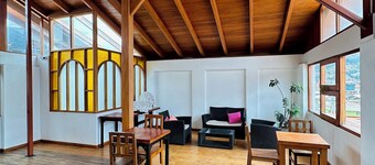 Rajutuna Inn