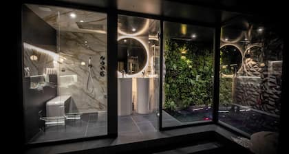 lâĂlixir vous accueille pour un sĂ©jour romantique au centre de Martigues.