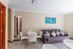 Standard Apartment, 1 Bedroom | Living room - Residencial Brava Club Exclusive (Búzios)