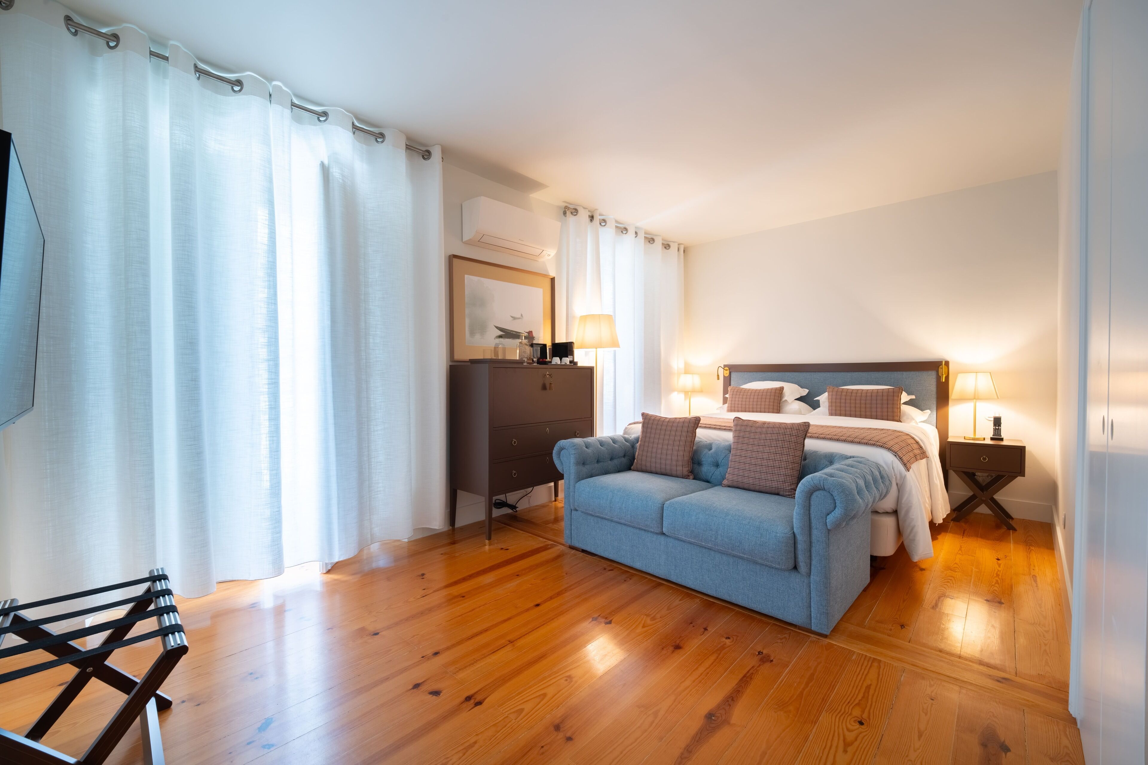 프리미엄 더블룸 또는 트윈룸 | 객실 내 금고, 암막 커튼, 방음 설비, 다리미/다리미판