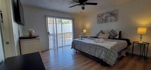 4 chambres, fer et planche à repasser, Wi-Fi gratuit, draps fournis