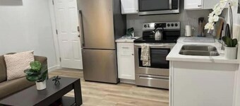 A Quiet business /family vacation with fast wi-fi