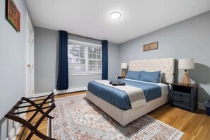 3 bedrooms, iron/ironing board, travel crib, WiFi