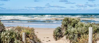 Surfers Reserve - Beachfront