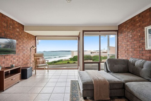 Beachfront Views at Southern Sands