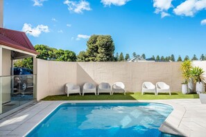 Pool - Central and modern 2 bedroom unit at Smugglers (Victor Harbor)