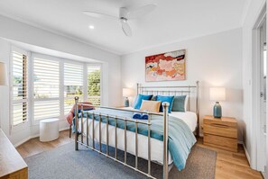 3 Schlafzimmer, Schreibtisch, Bügeleisen/Bügelbrett, kostenloses WLAN