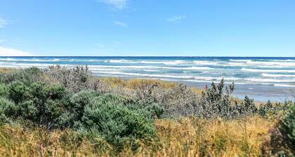 Seaberry, brand new, family and dog friendly