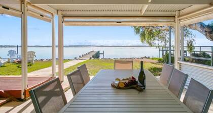 Mundoo Waters—Tranquil Waterfront Haven with Jetty