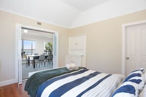 3 間睡房、書桌、熨斗/熨衫板、Wi-Fi