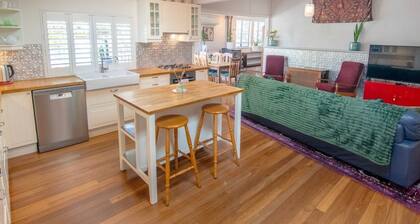 Bylund Cottage – Historic Charm in the Heart of Albany