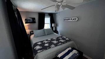 2 bedrooms, WiFi, bed sheets