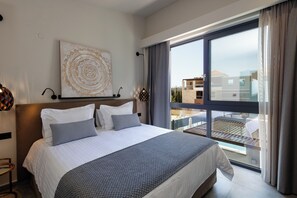 Deluxe Villa, 2 Bedrooms, Non Smoking, Poolside | Interior - VillAgioi (Daratsos)