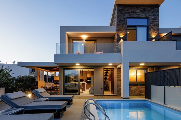 Classic Villa, 2 Bedrooms, Non Smoking, Private Pool