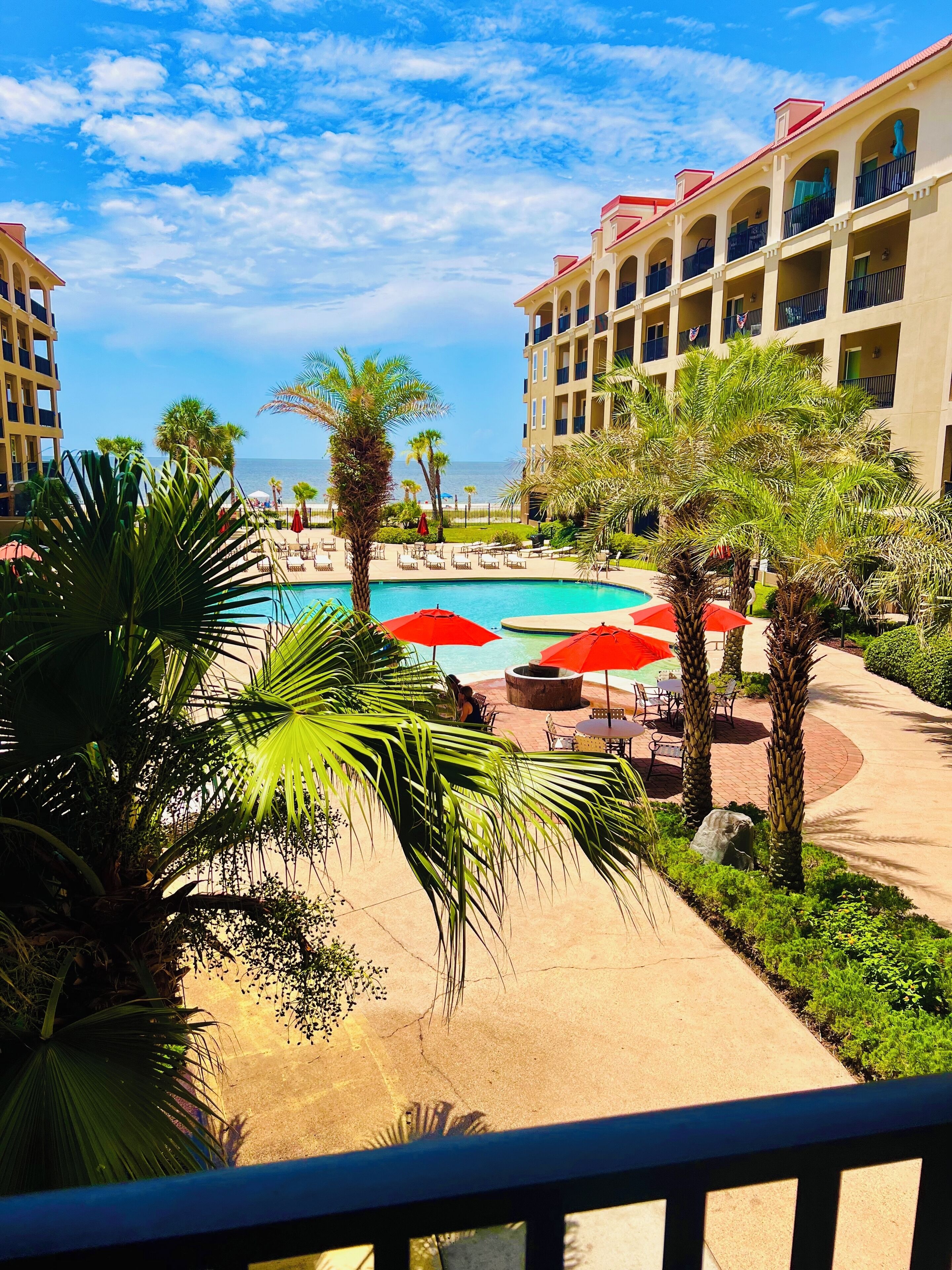 CHECK OUT THIS CONDO!