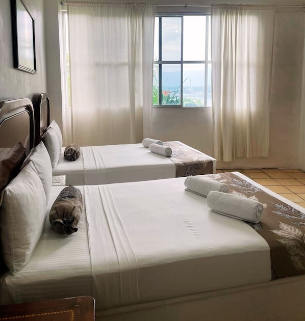 Quadruple Room, Lake View - Hotel Ameyali Tequesquitengo (Tequesquitengo)