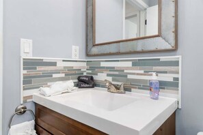 Towels - Spring Hill, 4 Bedroom, Pool & Golf Course! (Brooksville)