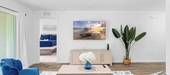 Springhill Retreat! 3 Bed, 2 Bath!