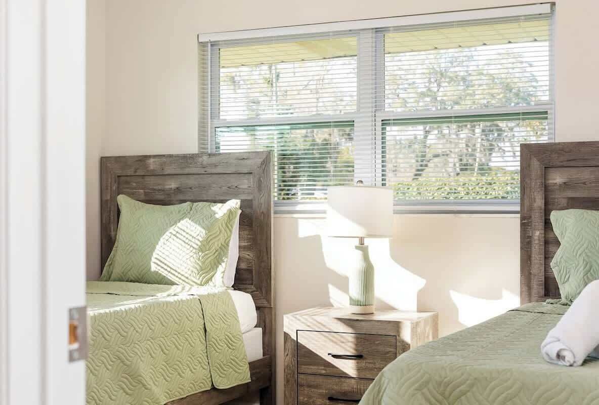 Rumah, Beberapa Tempat Tidur, dapur, pemandangan kebun (5532 20th st) | 2 kamar tidur dan didekorasi berbeda-beda