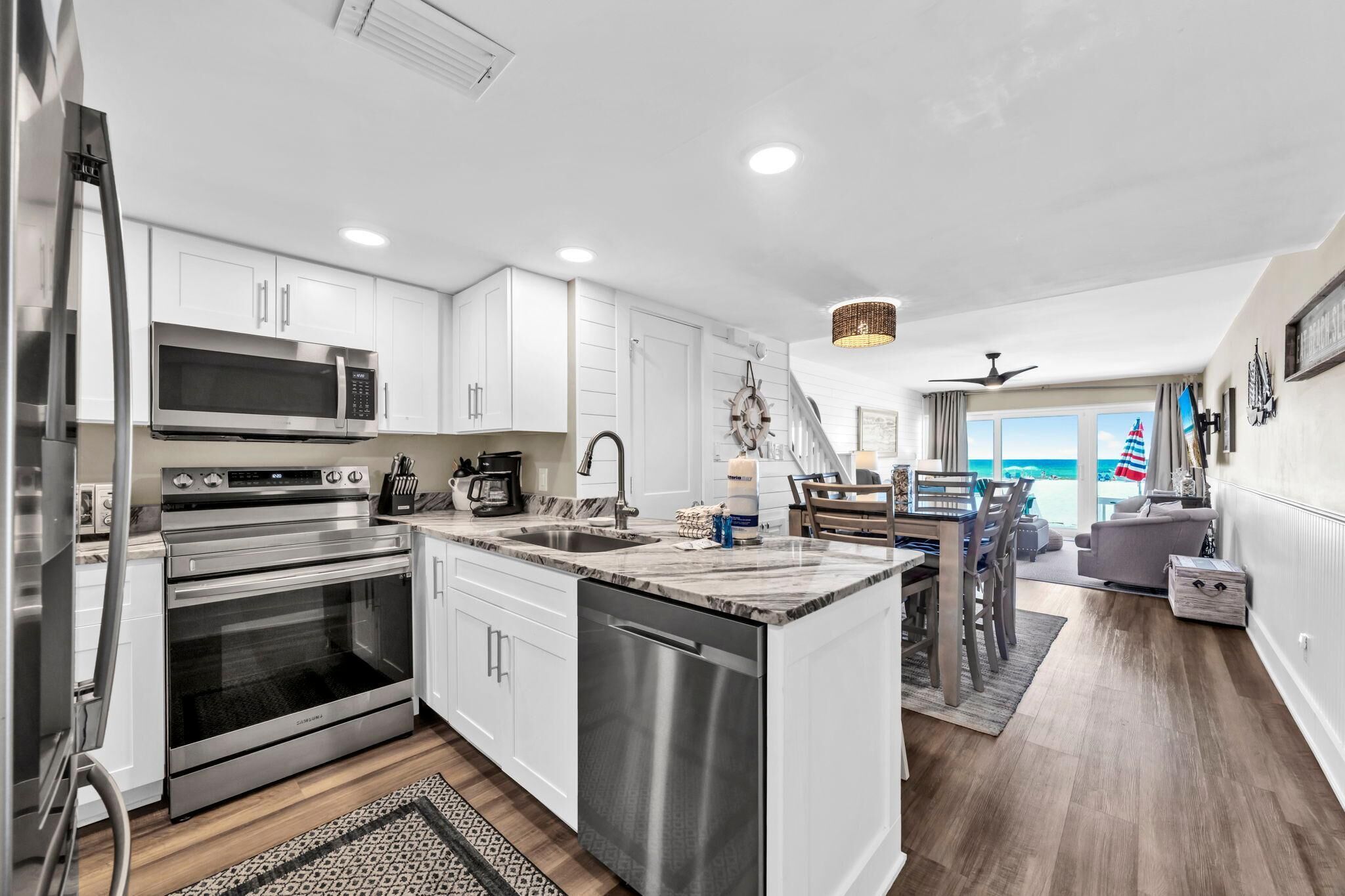 House, Multiple Beds (Pirate Cove Villas #111) | Private kitchen