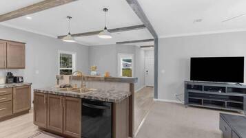 House, Multiple Beds, Patio, Pool View (10047 Collingwood ) | Private kitchen | Coffee/tea maker