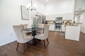 House, Multiple Beds, Patio, Garden View (37135 Grassy Hill ) | Private kitchen | Coffee/tea maker - Entire Modern Home in Dade City (Dade City)