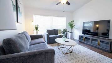 House, Multiple Beds, Patio, Garden View (37135 Grassy Hill ) | Living area | 42-inch flat-screen TV with digital channels