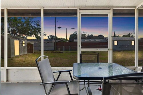 Charming Duplex in Zephyrhills! #2