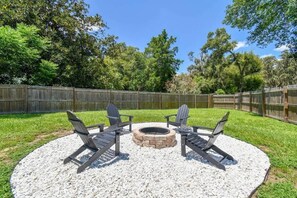 Ferienhaus, Mehrere Betten, Küche, Gartenblick (37329 Magnolia Ave) | Ausblick vom Zimmer