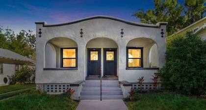 Charming 1-bedroom Home in Lakeland!