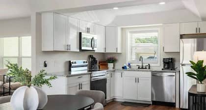 Modern 3 Bedroom, Wesley Chapel!