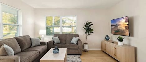 Ferienhaus, Mehrere Betten, Küche, Gartenblick (5536 20th st ) | Wohnbereich