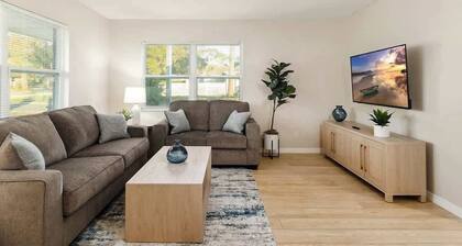 Spacious Duplex Zephyrhills #2