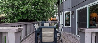 Rare Find - Entire Home! 4BDR Peppertree Retreat