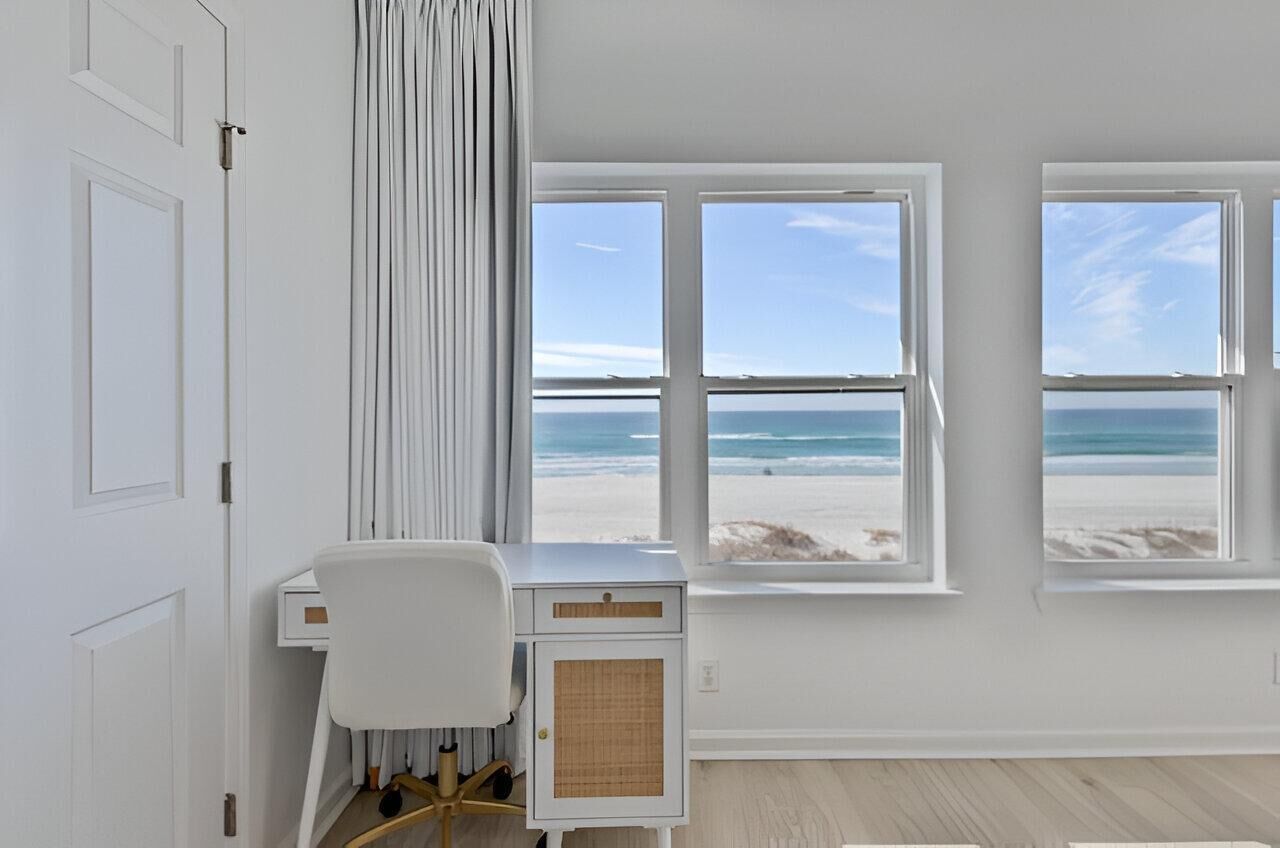 House, Multiple Beds (Gulfs Edge Townhome #7- Sun-Kissed Me) | Interior