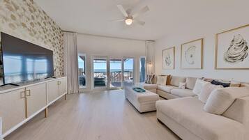 Rumah, Beberapa Tempat Tidur (Gulfs Edge Townhome #7- Sun-Kissed Me) | Area keluarga