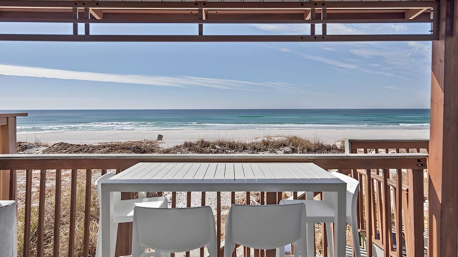 Gulfs Edge Townhome #7- Sun-kissed Memories