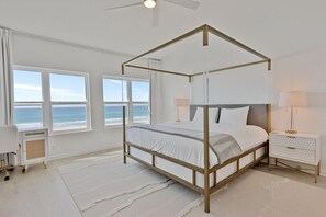 Pientalo, useita sänkyjä (Gulfs Edge Townhome #7- Sun-Kissed Me) | 3 makuuhuonetta
