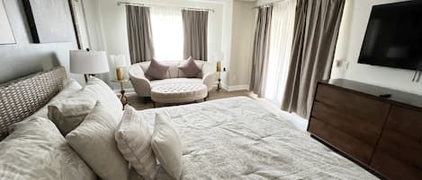 3 bedrooms, desk, iron/ironing board, WiFi