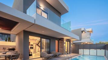 In-room safe, individually decorated, individually furnished