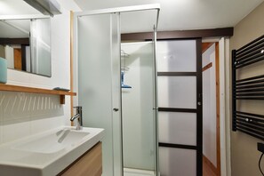 Shower, hair dryer, towels - Houle de Jeanneton - 150m plage et port (Cancale)