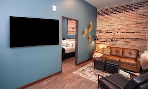 Suite, 1 Queen Bed with Sofa bed, City View | Living area